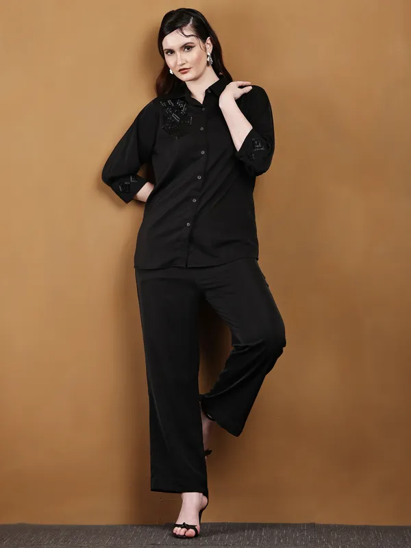 Black_Hand-Embroidered_Cotton_Co-Ord_Set_For_Women