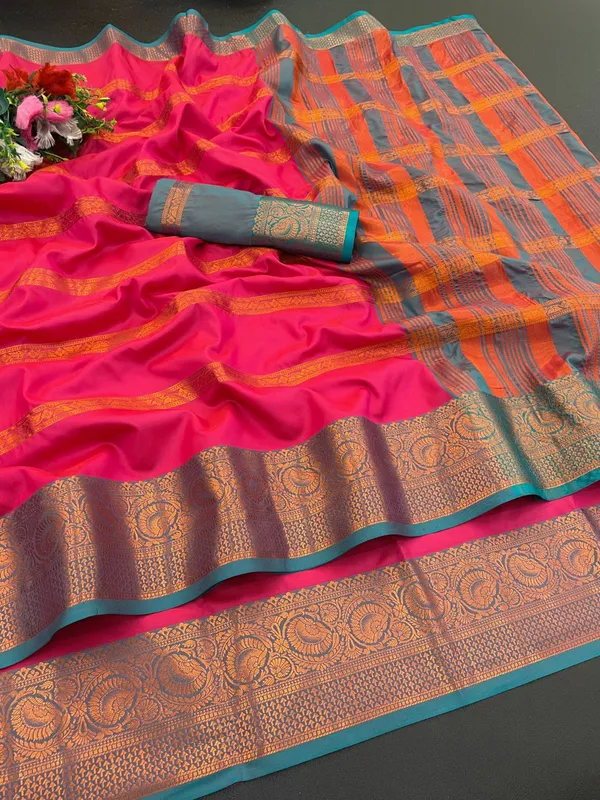 Luxurious_Banarasi_Silk_Saree