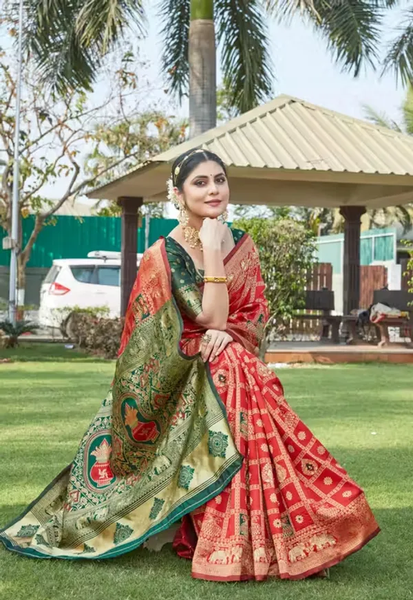 Cotton_Silk_Jacquard_Saree_With_Unstitched_Blouse