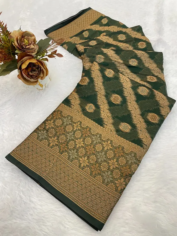 Premium_Quality_Organza_Saree_with_Grand_Pallu