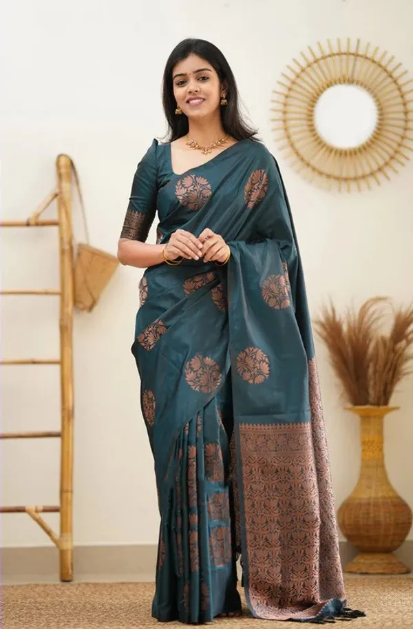 Angelic_Rama_Soft_Silk_Saree_With_Dalliance_Blouse_Piece