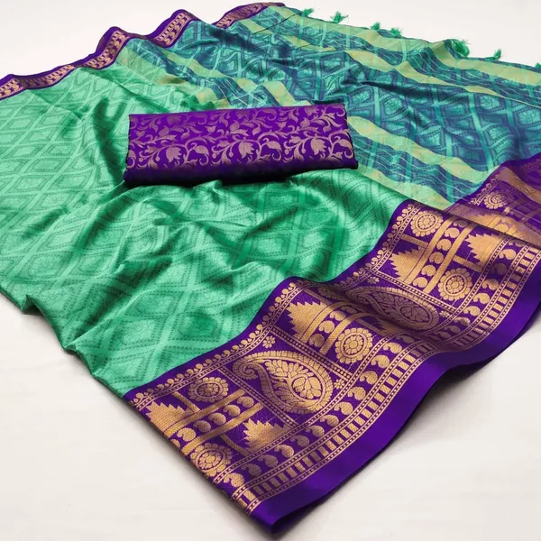 Dola_Silk_Ethnic_Jacquard_Border_Saree_with_Designer_Print_and_Pallu