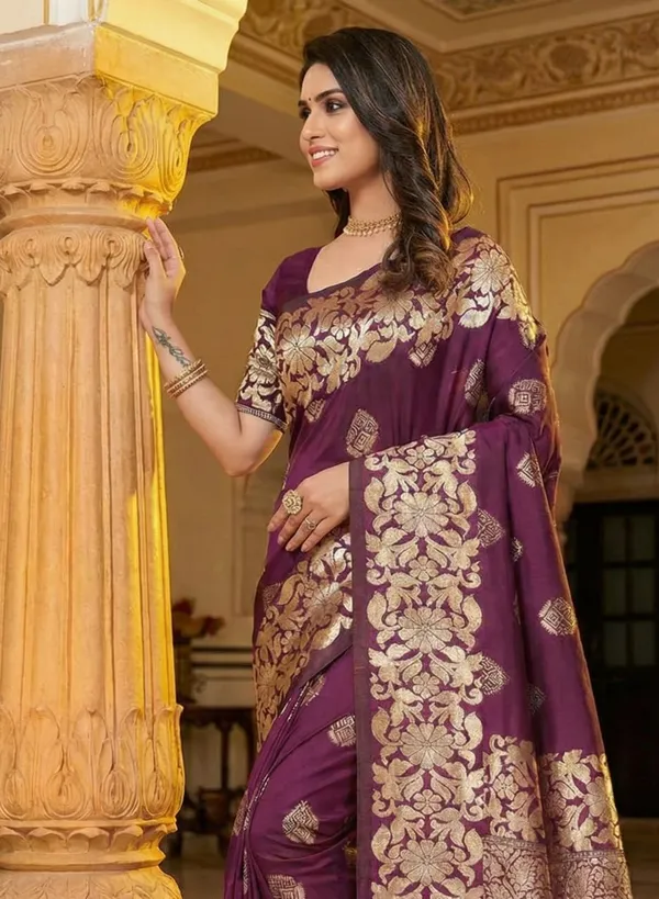 Elegant_Dola_Silk_Jacquard_Saree