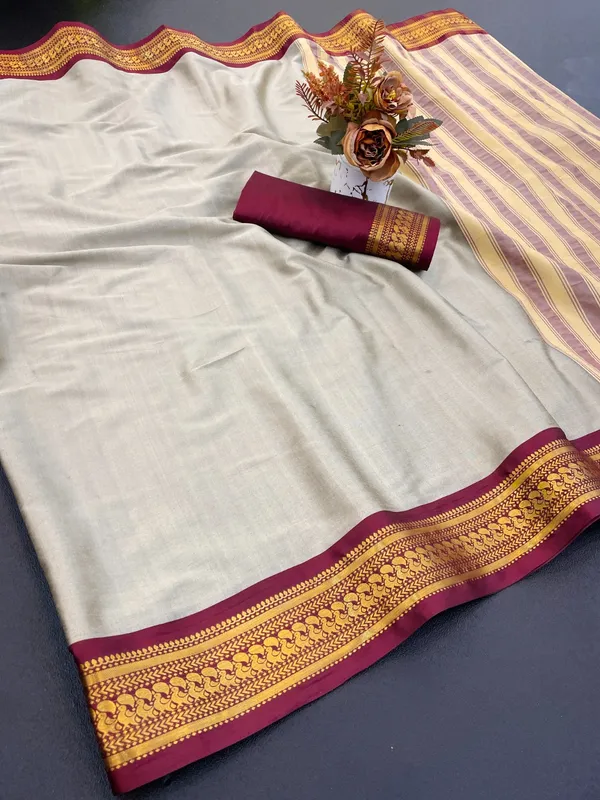 Elegant_Aura_Cotton_Saree_Collection