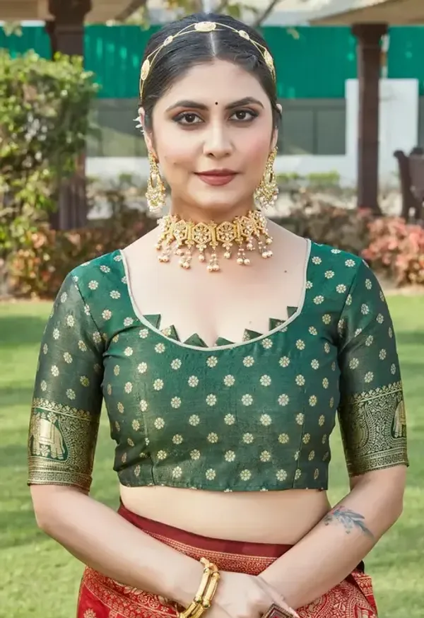 Cotton_Silk_Jacquard_Saree_With_Unstitched_Blouse
