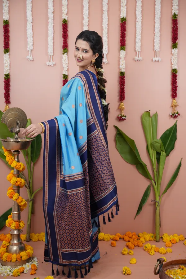 Premium_Soft_Silk_Saree_with_Rich_Woven_Zari_Pallu