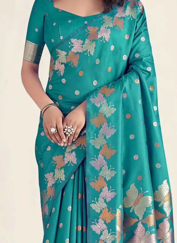 Turquoise_banarasi_silk_blend_saree_with_unstitched_blouse