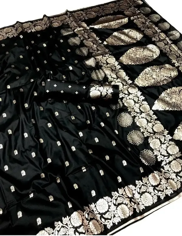 Elegant_Designer_Zari_Woven_Silk_Saree_with_Unique_Pallu_and_Border