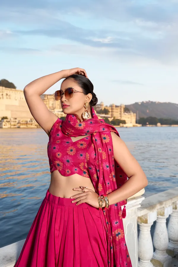 Exquisite_Floral_Fantasy:_Tusser_Silk_Lehenga_Choli_with_Intricate_Print_and_Dupatta_??