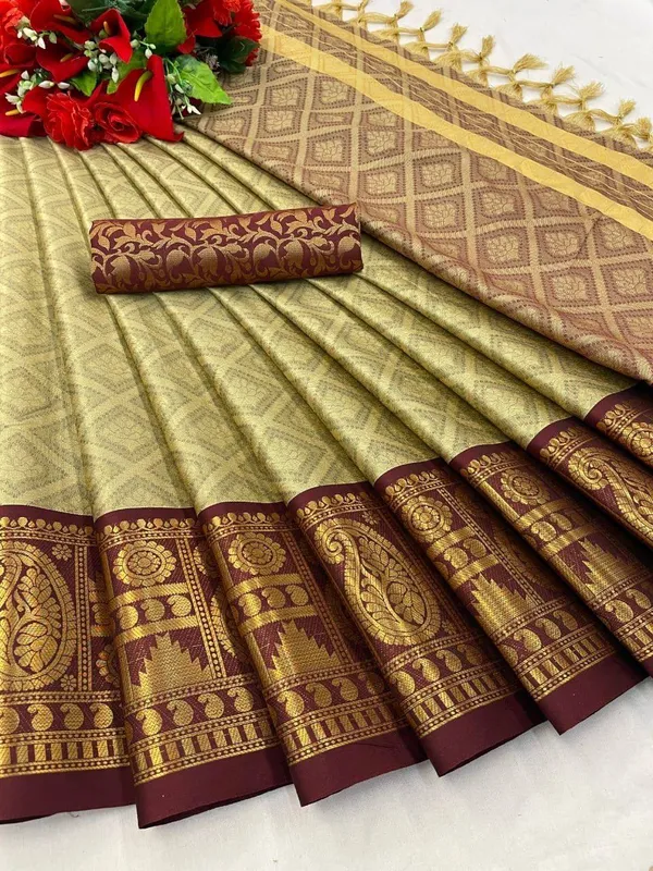 Dola_Silk_Ethnic_Jacquard_Border_Saree_with_Designer_Print_and_Pallu