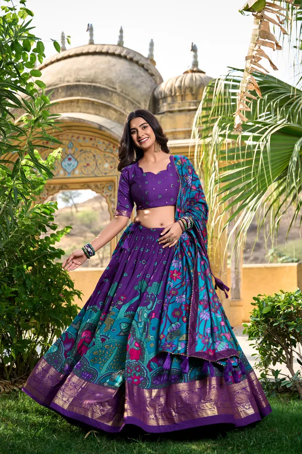 Infuse_Your_Wardrobe_with_Southern_Grace�Tussar_Silk_Kalamkari_Print_Lehenga_Choli_Featuring_a_Sophisticated_Foil_Work_Border