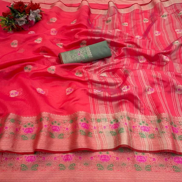 Elegance_in_Organza:_Mina_Butti_Saree