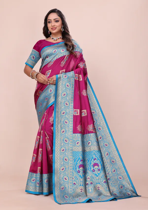 Exquisite_Pethani_Silk_Saree:_A_Weaving_Masterpiece