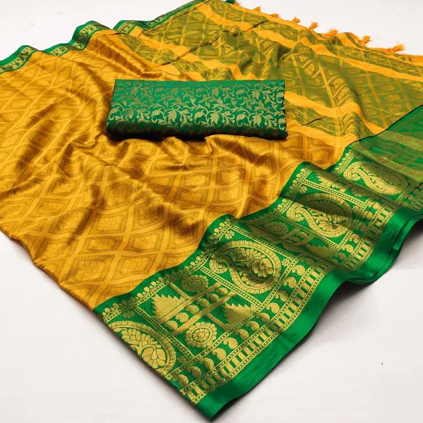 Dola_Silk_Ethnic_Jacquard_Border_Saree_with_Designer_Print_and_Pallu
