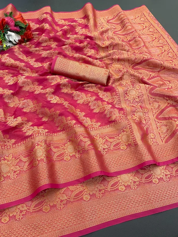 Designer_Organza_Saree_with_Rich_Pallu_and_Intricate_Border