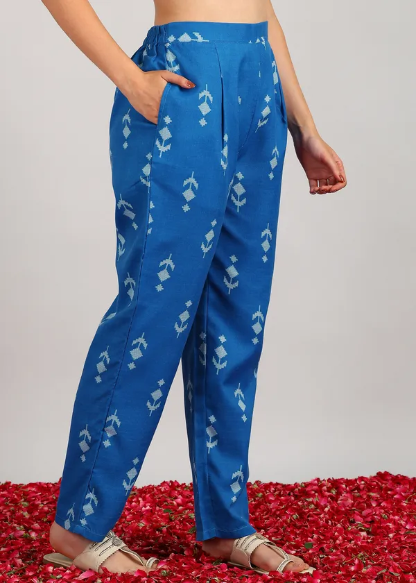 Pack_of_2_Off-White_&_Blue_Embroidered_Cotton_Flex_Co-Ord_Set_For_Women