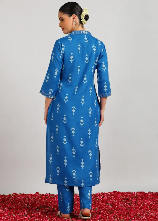 Blue_Ikat_Printed_Ethnic_Co-Ord_Set_For_Women