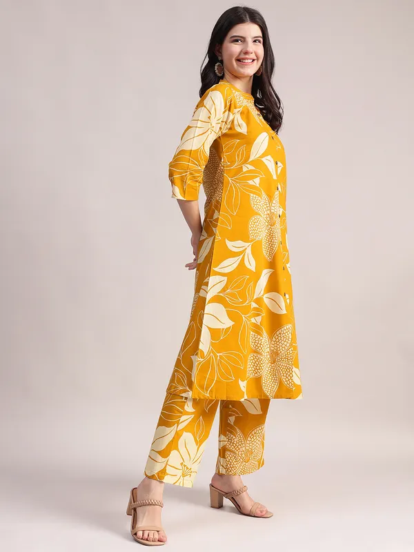 Pack_of_2_Mustard_Yellow_&_Purple_Floral_Printed_Cotton_Co-Ord_Set_For_Women