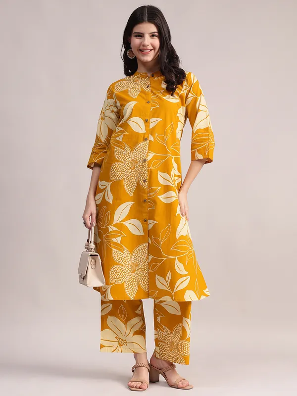 Pack_of_2_Mustard_Yellow_&_Purple_Floral_Printed_Cotton_Co-Ord_Set_For_Women