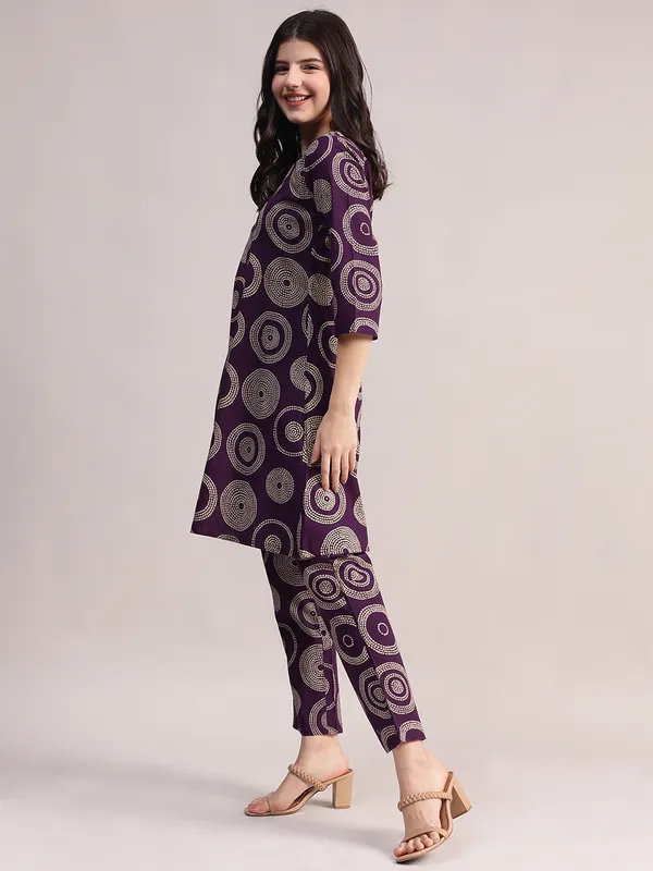 Purple_Abstract_Printed_Pure_Cotton_Co-Ord_Set_For_Women