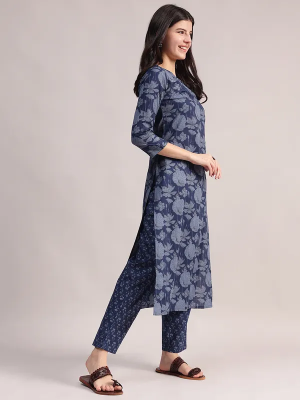 Blue_Floral_Printed_Cotton_Straight_Kurta_With_Trouser_&_Dupatta_For_Women__|_Premium_Kurta_Set_For_Daily_Wear
