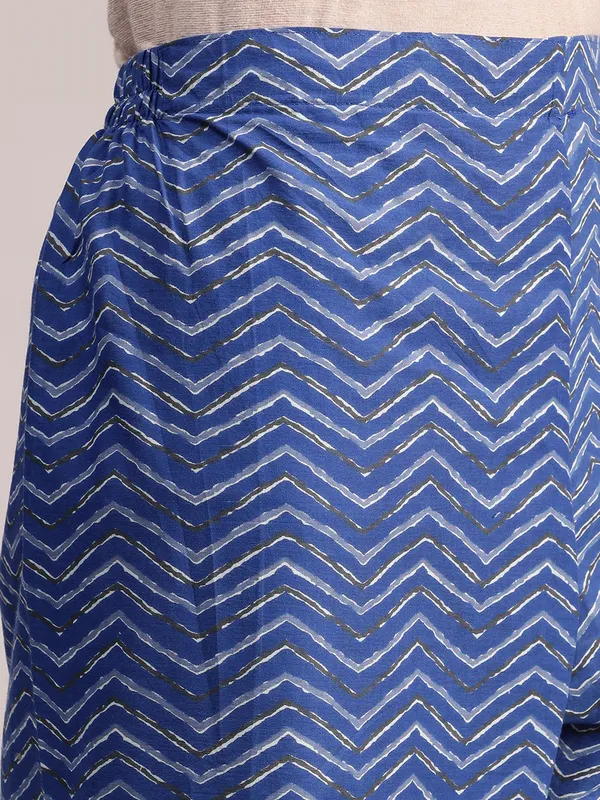 Blue_Floral_Printed_Cotton_Kurta_With_Chevron_Pattern_Palazzo_Set_For_Women