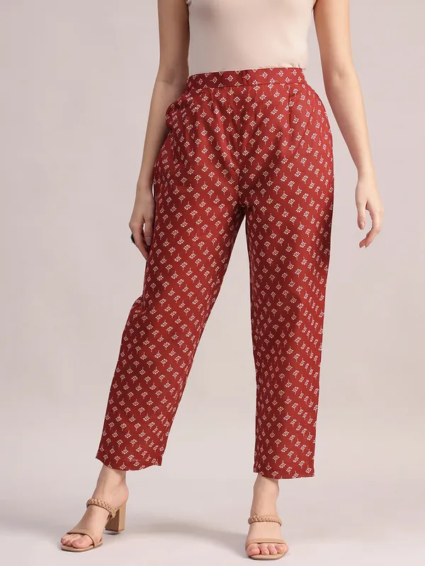 Maroon_Floral_Printed_Kurta_With_Printed_Pants_&_Dupatta_Set_For_Women