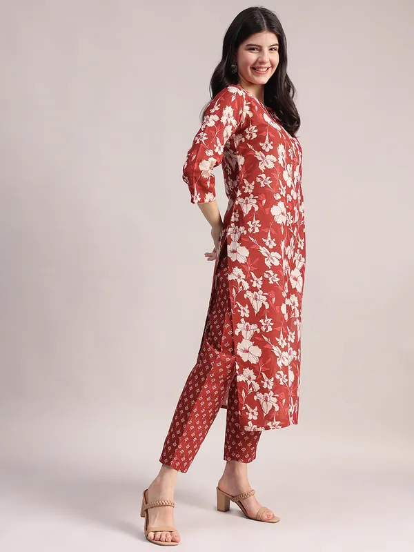 Maroon_Floral_Printed_Kurta_With_Printed_Pants_&_Dupatta_Set_For_Women