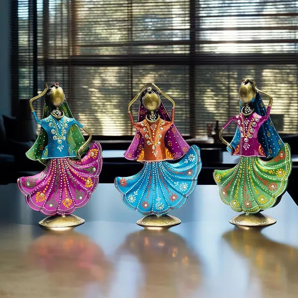 Metal_Figurine_Dancers_Home_Decor_Item_for_Living_Room,_Bedroom,_Wedding_Festive_Housewarming_Gift_Showpiece_Rajasthani_Dancing_Dolls-Set_of_3
