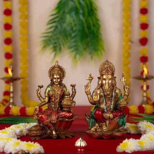 Red_And_Golden_Goddess_Laxmi_Ji_And_God_Ganesh_Ji_Idol_For_Diwali_Pooja_Idols_And_Gift