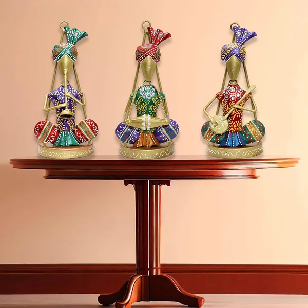 Traditional_Musicians_(Set_of_3)_Tabletop/Wall_Hanging_Metal_Wall_Decor_Statues_for_Living_Room,_Decorative_Showpiece_Items_for_Home,_Festive_Gifting,_Housewarming_Present
