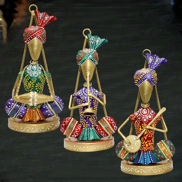 Traditional_Musicians_(Set_of_3)_Tabletop/Wall_Hanging_Metal_Wall_Decor_Statues_for_Living_Room,_Decorative_Showpiece_Items_for_Home,_Festive_Gifting,_Housewarming_Present