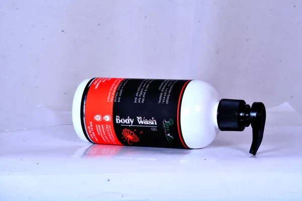 True_Vibes_Rejuvenating_Bodywash_For_Soft_Skin_