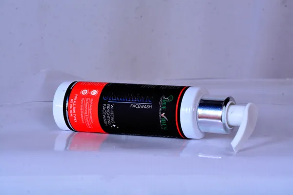 True_Vibes_Glutathione_Facewash