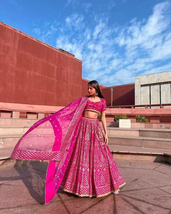 Rani_Bridal_Semi-Stitched_Lehenga_Choli_With_Dupatta_Set_For_Women