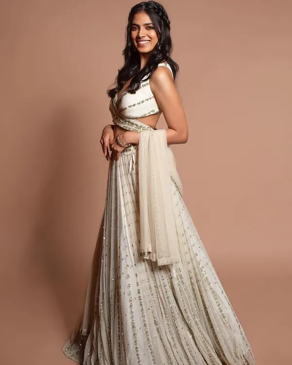 Off_White_Faux_Georgette_Semi-Stitched_Lehenga_Choli_With_Dupatta_Set_For_Women