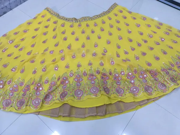 Yellow_Faux_Georgette_Bridal_Semi-Stitched_Lehenga_Choli_With_Dupatta_Set_For_Women