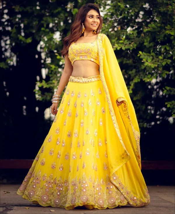 Yellow_Faux_Georgette_Bridal_Semi-Stitched_Lehenga_Choli_With_Dupatta_Set_For_Women