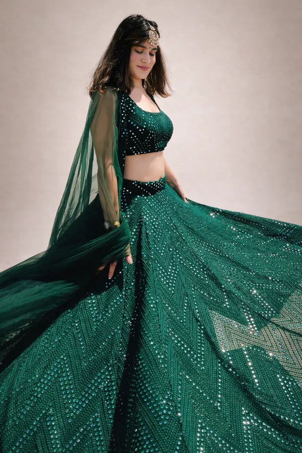 Green_Georgette_Semi-Stitched_Lehenga_Choli_With_Dupatta_Set_For_Women
