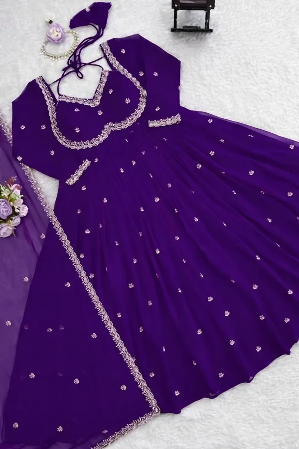 Purple_Anarkali_Suit_Set_with_Sweetheart_Neck_&_Dupatta_For_Women__|_Sizes_Upto_2XL