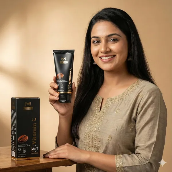 2_In_1_Vitamin_C_Face_Wash_With_Niacinamide_And_Coffee_Scrub_Black_And_Gold_100Ml_For_All_Skin_Types_Brightening_And_Hydrating