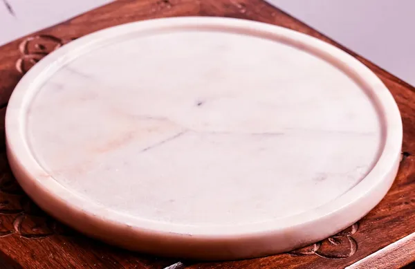 White_Round_Marble_Serving_Tray_Premium_Marble_Cheese_Board,_Cake_Stand,_Or_Decorative_Platter_Elegant_Home_Decor_I_8_Inch_Round_Tray