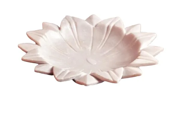 White_Handcrafted_Lotus-Shaped_Marble_Plate_Elegant_Home_Decor_Or_Serving_Tray_I_Brings_Elegance,_Charm_To_Any_Setting_I_Ideal_Gift_For_Housewarmings,_Weddings,_Or_Anniversaries._9_Inches