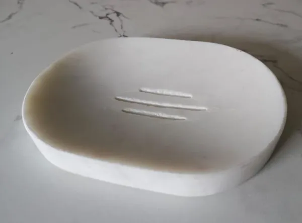 White_Elegant_Marble_Soap_Holder
