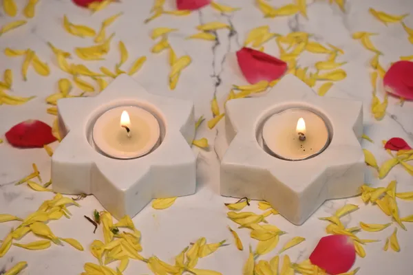 White_Product_Summary_Diya_(Heart)