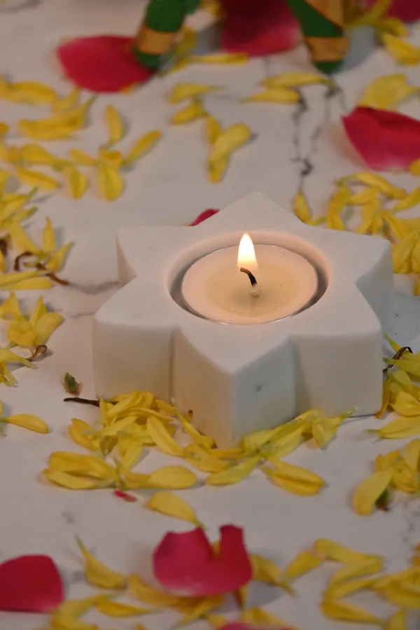 White_Product_Summary_Diya_(Heart)