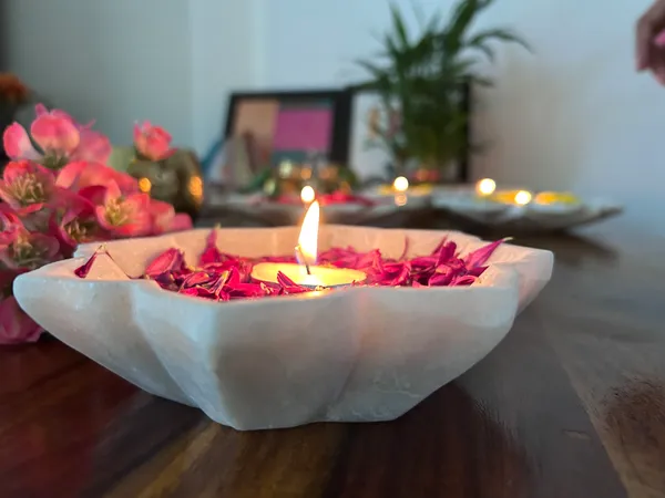 White_Decorative_Marble_Lotus_Bowl_Handcrafted_Floral_Centerpiece_For_Home,_Weddings_&_Festive_Decor,_8_Inch_Uruli