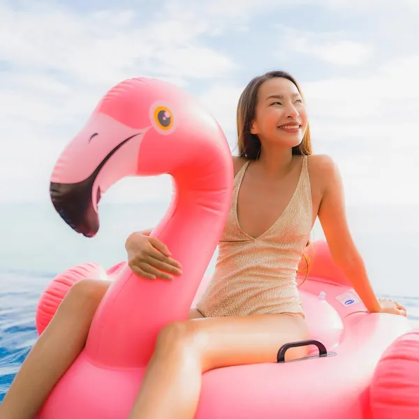 Red_Giant_Inflatable_Flamingo_Pool_Float_142X137X97Cm_Durable_Pink_Floatie_With_Handles_Perfect_For_Adults_&_Kids,_Pool_Parties_&_Summer_Fun