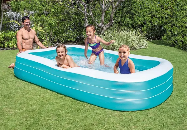 Blue_Intex_Swim_Centre_Family_Pool,_Blue