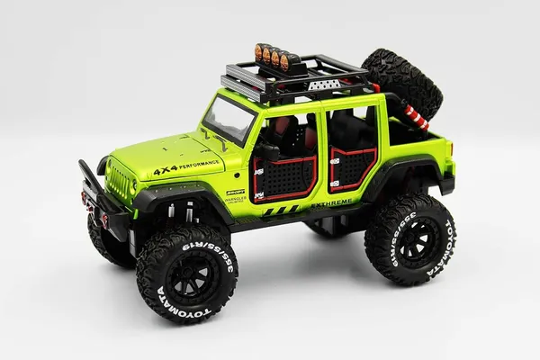 Green_1:24_Scale_Die-Cast_Off-Road_Jeep_Model_Premium_4X4_Suv_With_Realistic_Detailing,_Doors&Roof_Rack_Accessories_Durable_Toy_For_Kids&Collectors,_Ideal_For_Adventure_Enthusiasts_Green